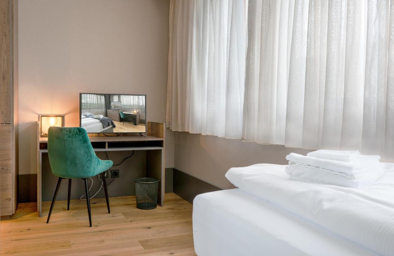 Wyna Motel Neudorf Екстериор снимка